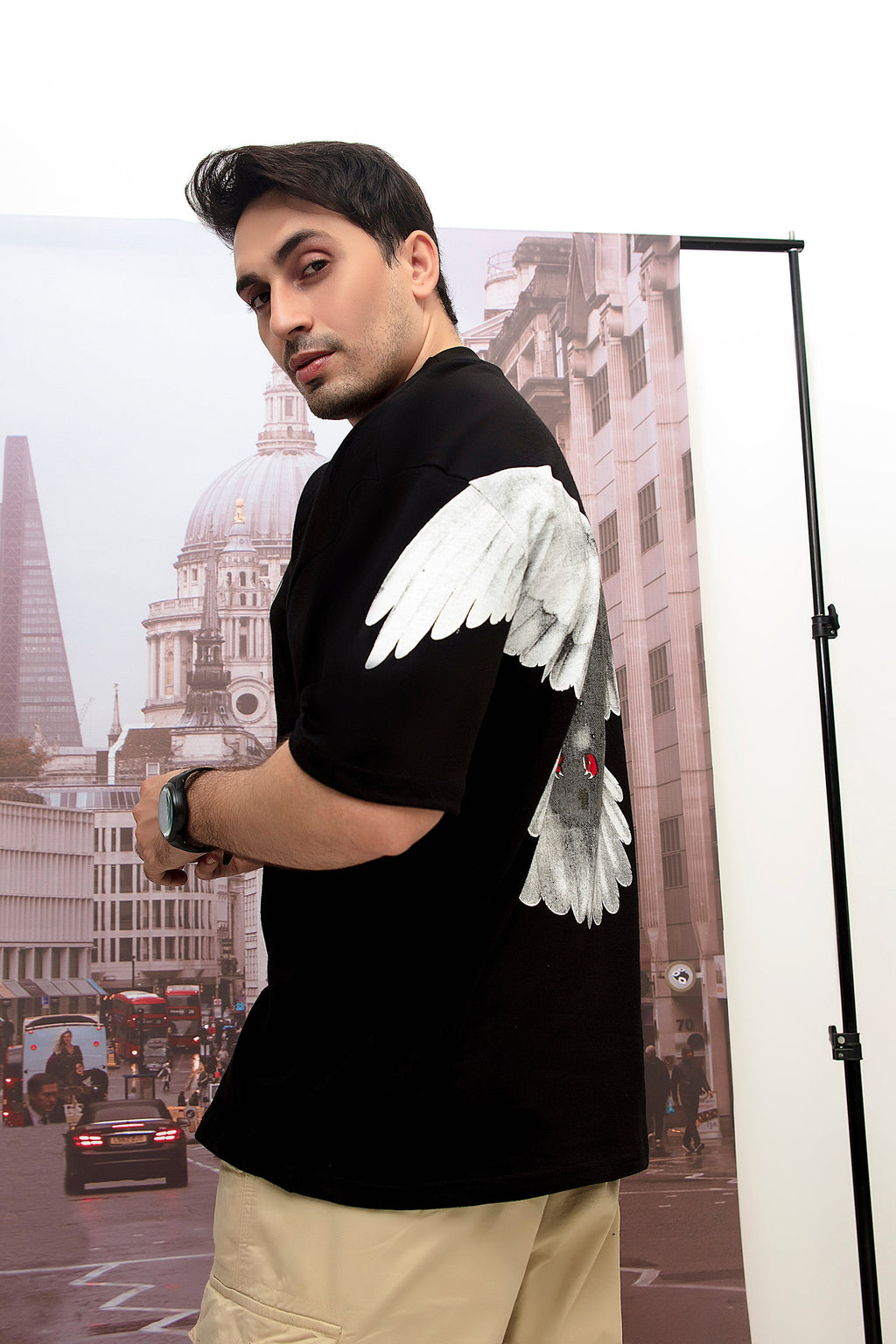 – PIGEON OVERSIZED TEES –