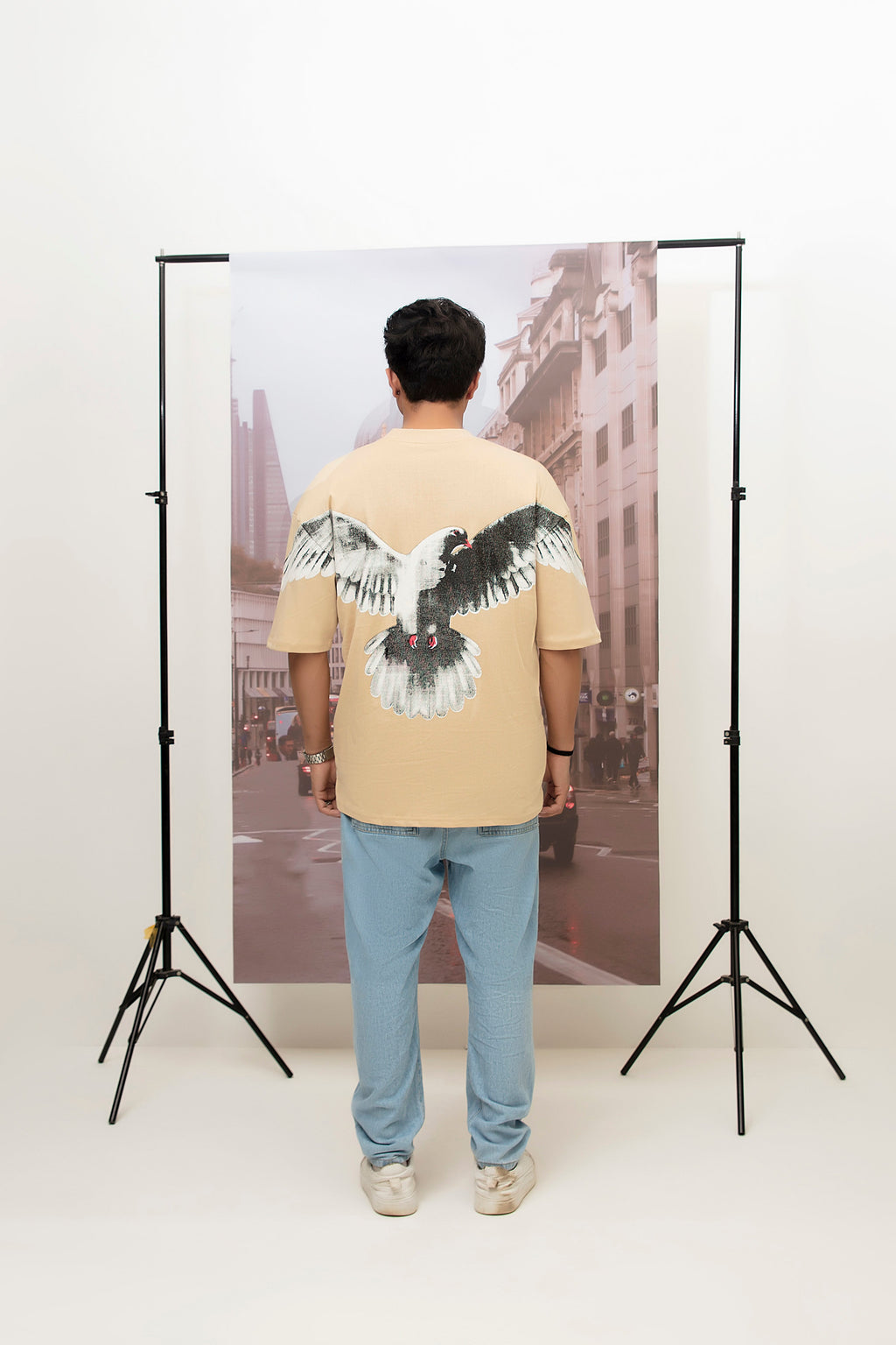 – PIGEON OVERSIZED TEES –