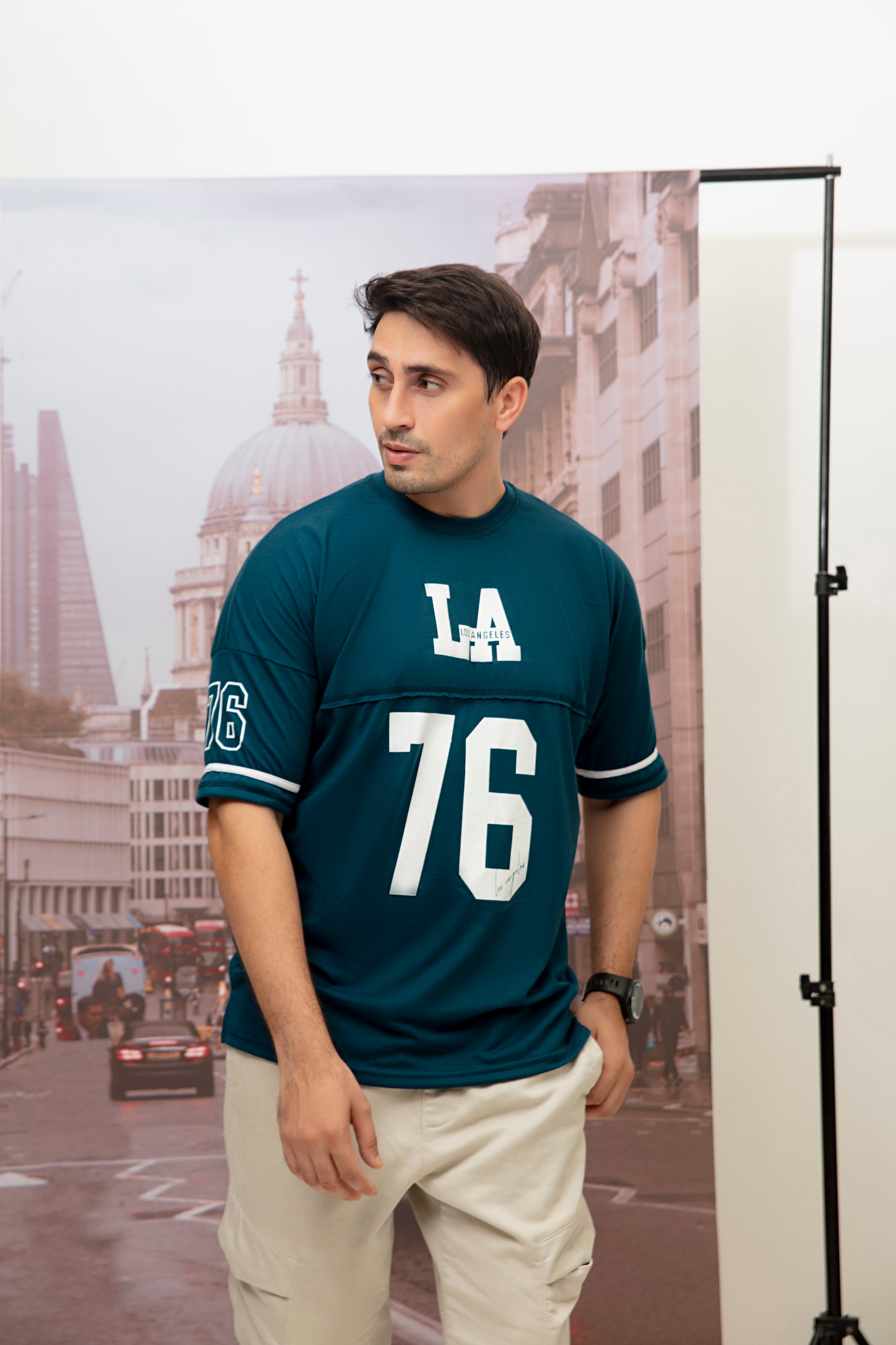 – LOS ANGELES OVERSIZED TEES –