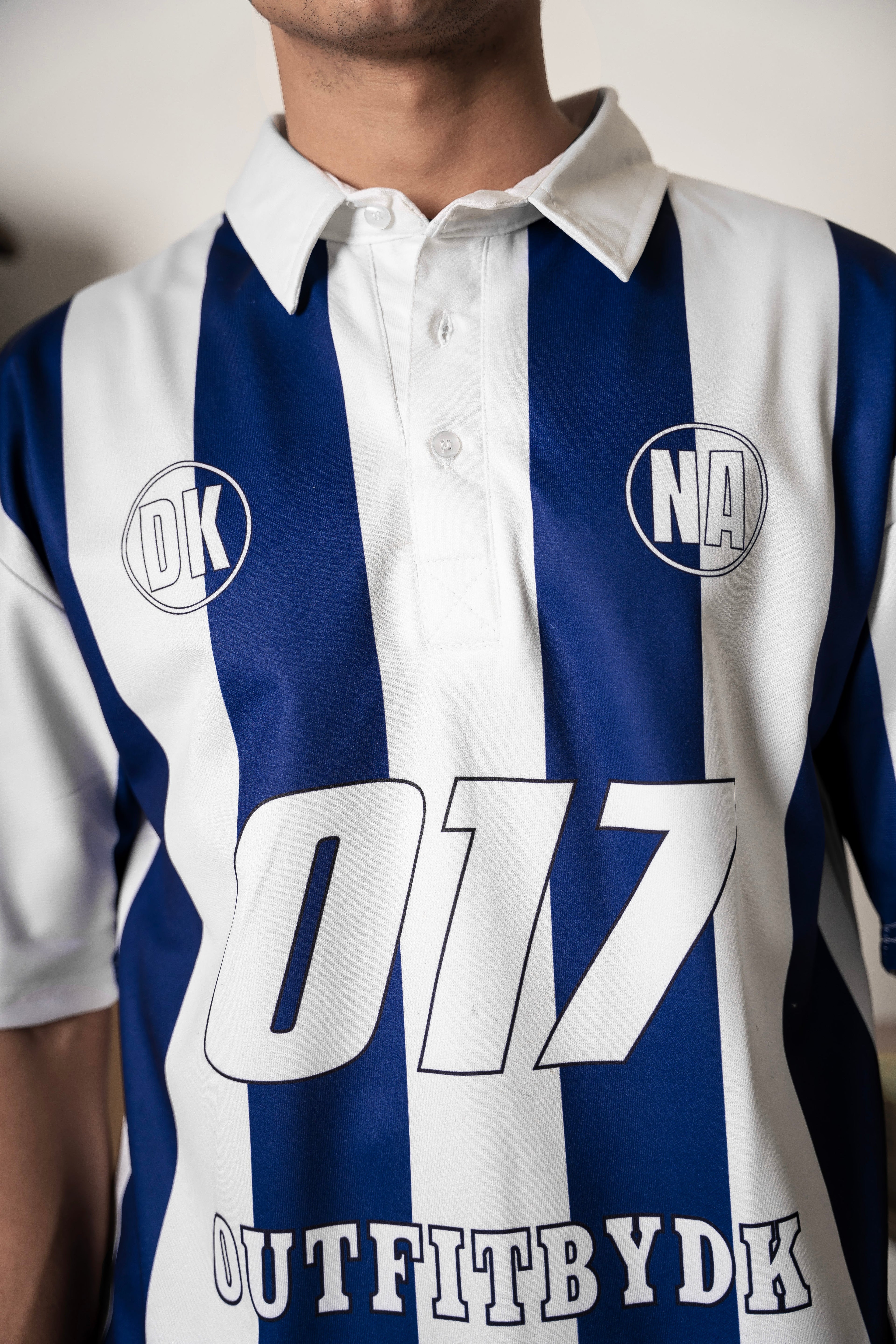 – OVERSIZED BOXY STRIPED POLO –