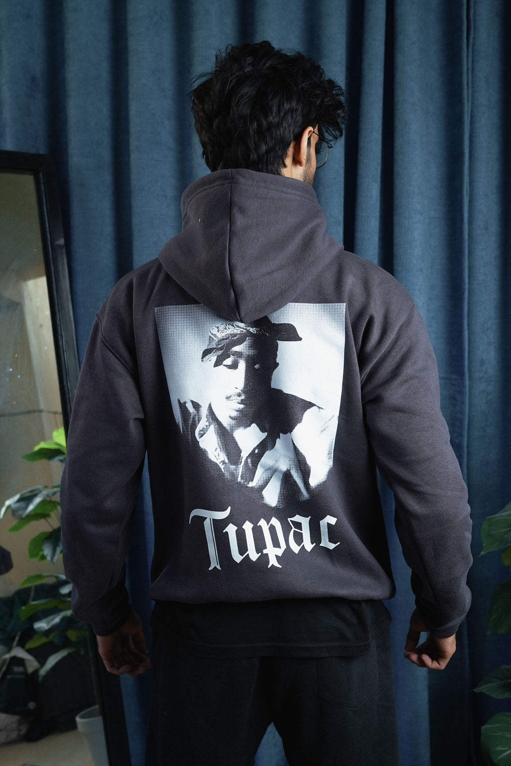 – 2PAC HOODIE –