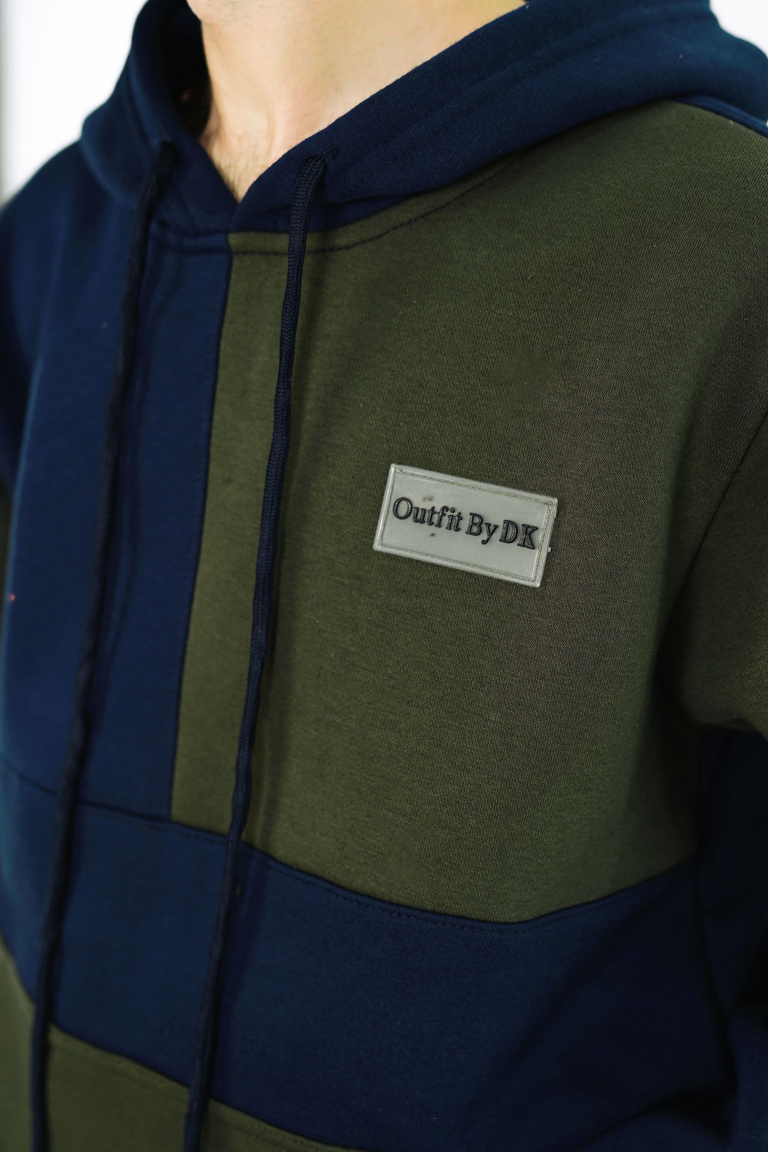 – OLIVE PATCH PANEL HOODIE –