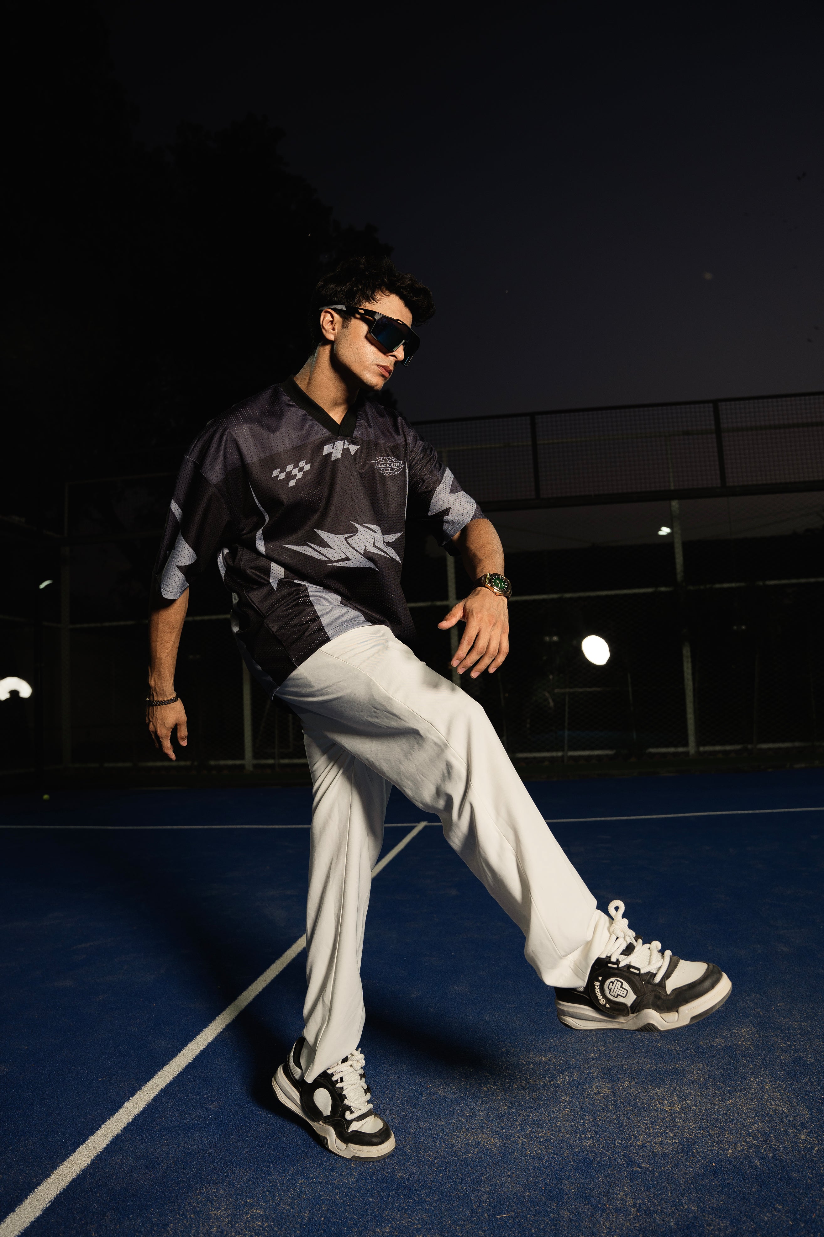 – BLACKAIR BOXY FIT TEE –