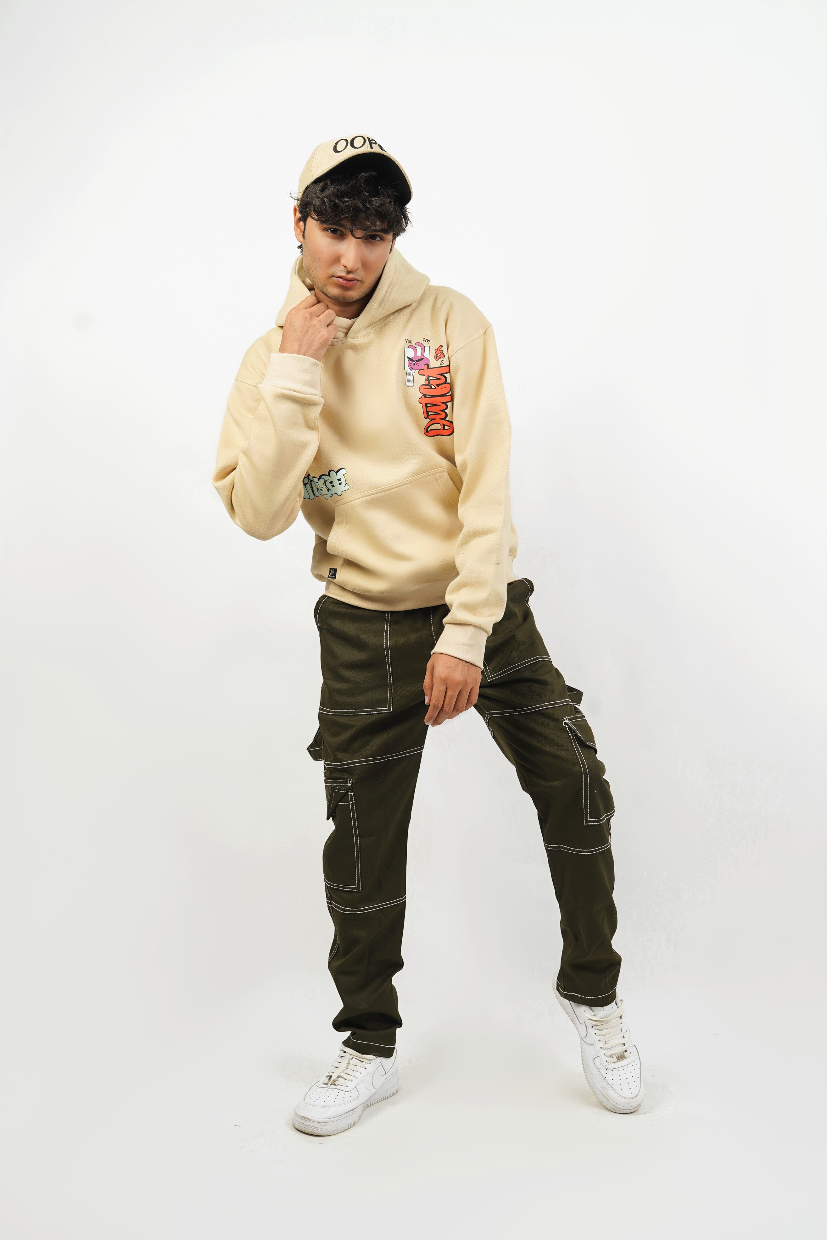 – CREAM HOODIE WITH BAD CROCODILE  –