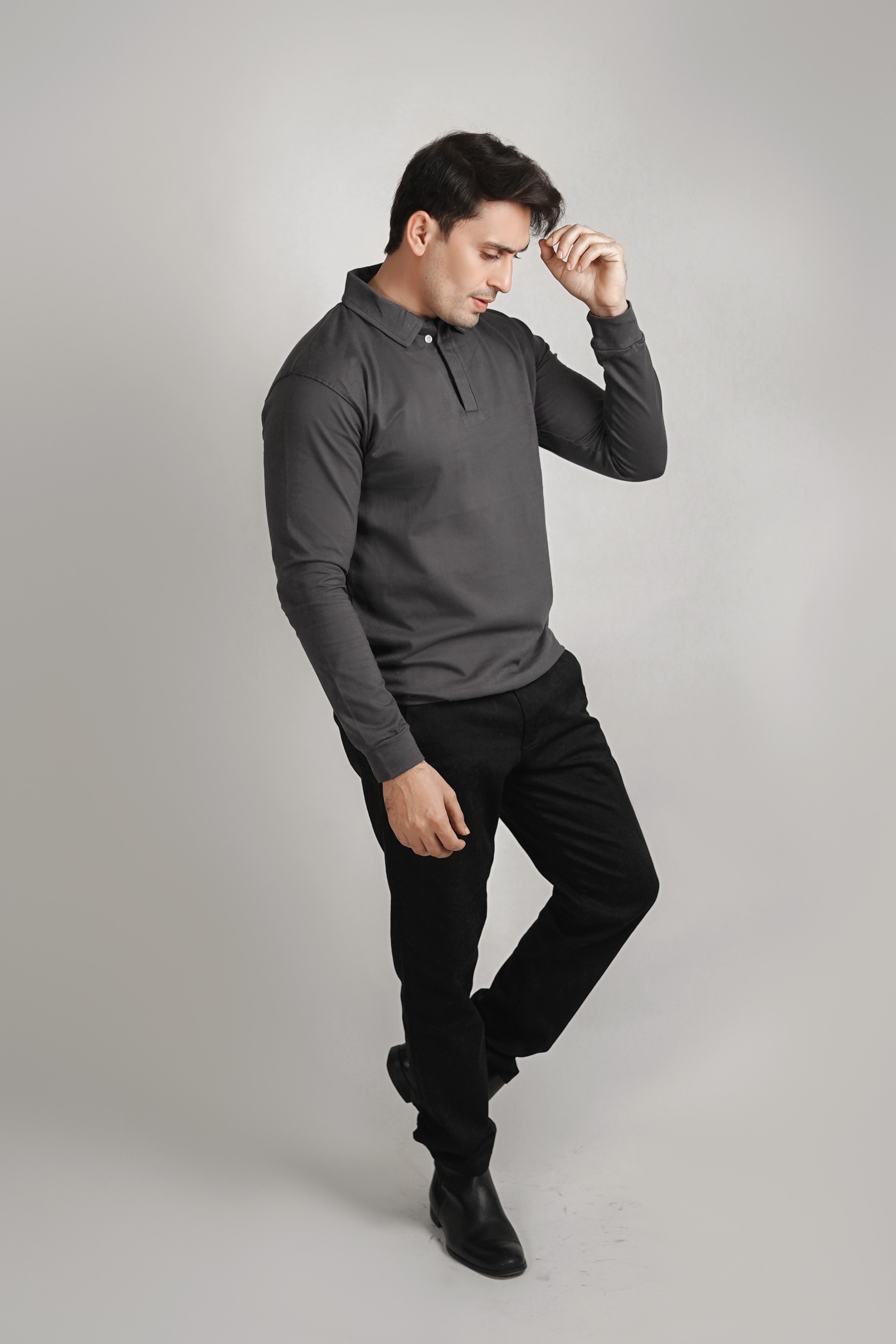 – CHARCOAL GREY POLO –