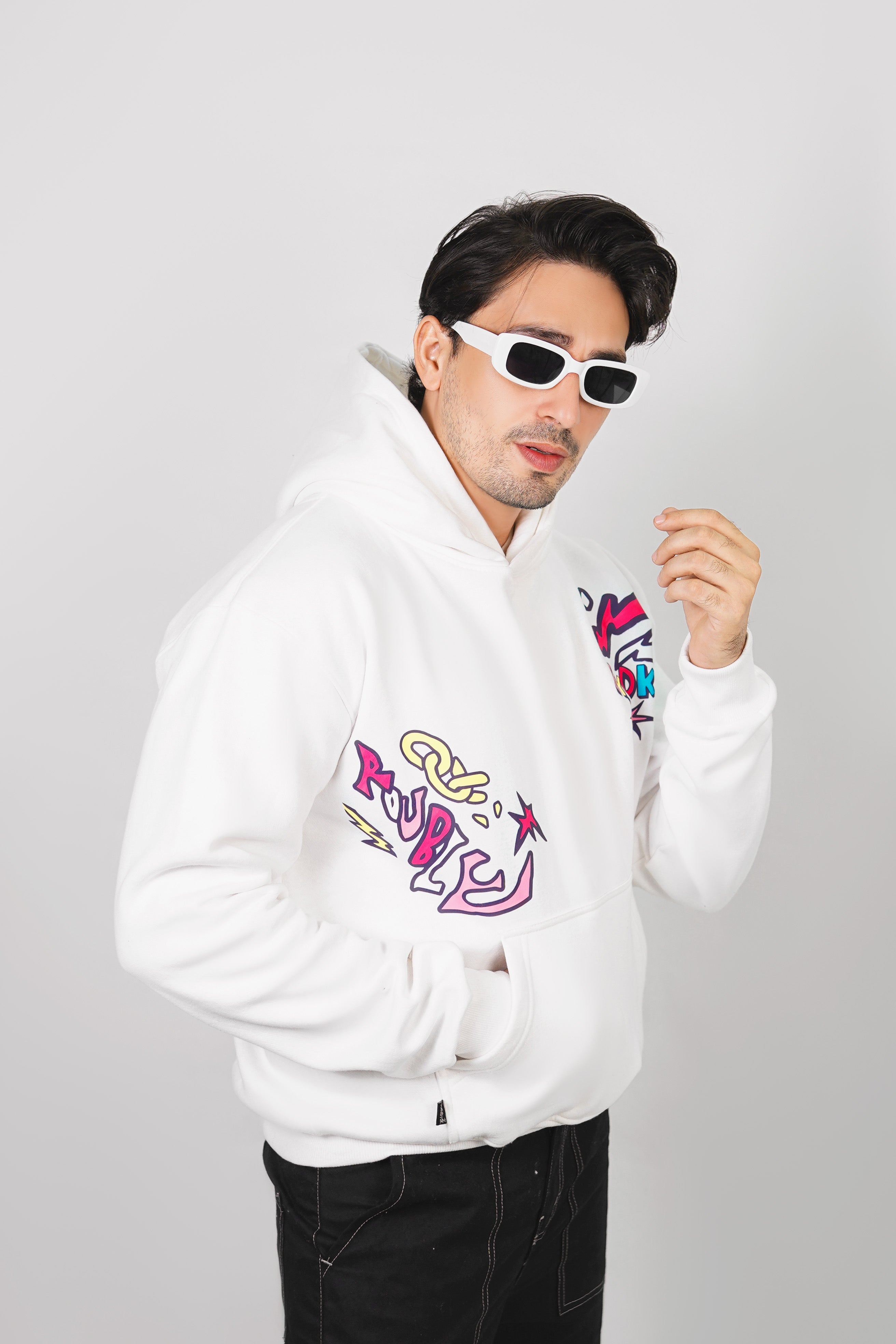 – IN PARADISE HOODIE –