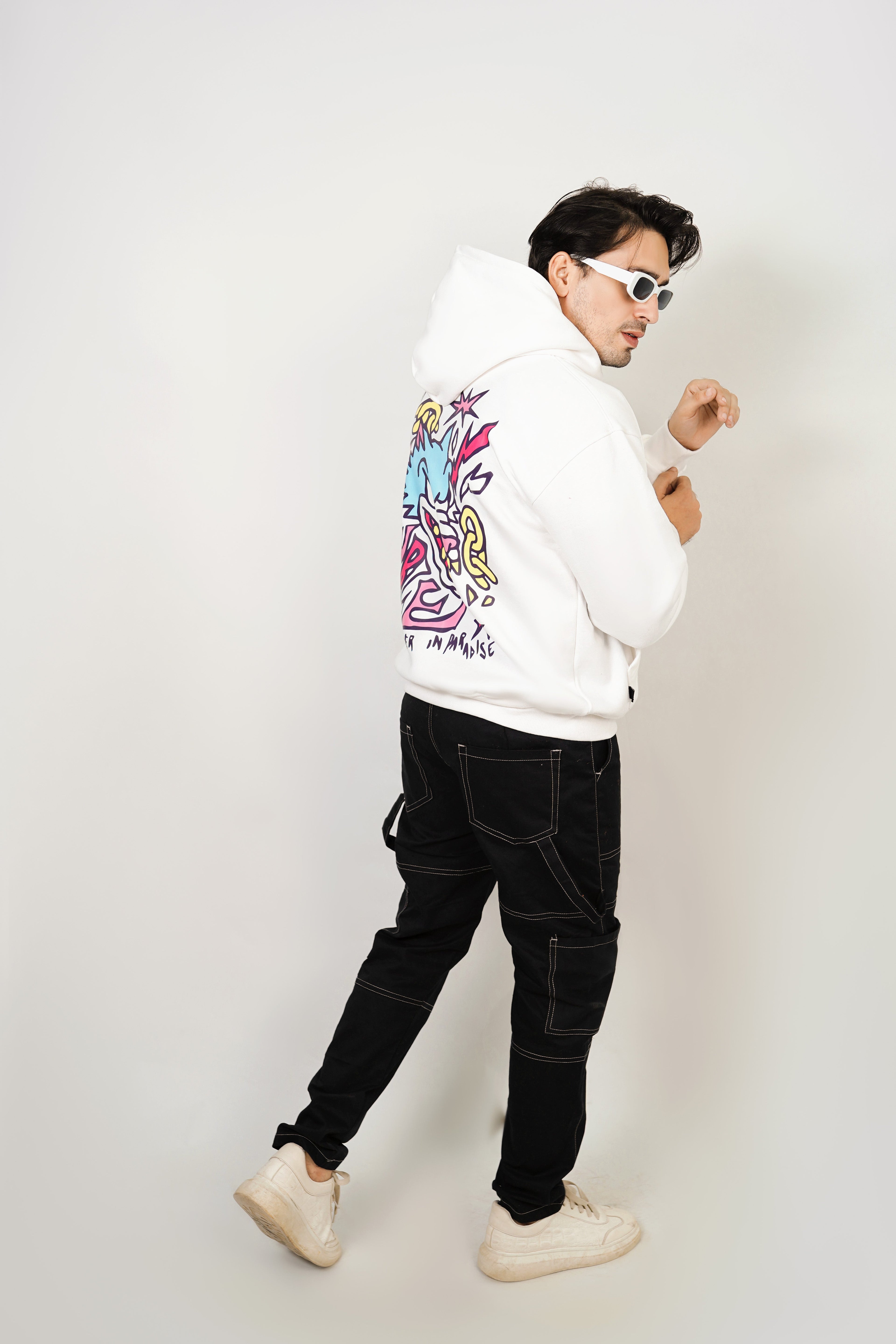 – IN PARADISE HOODIE –