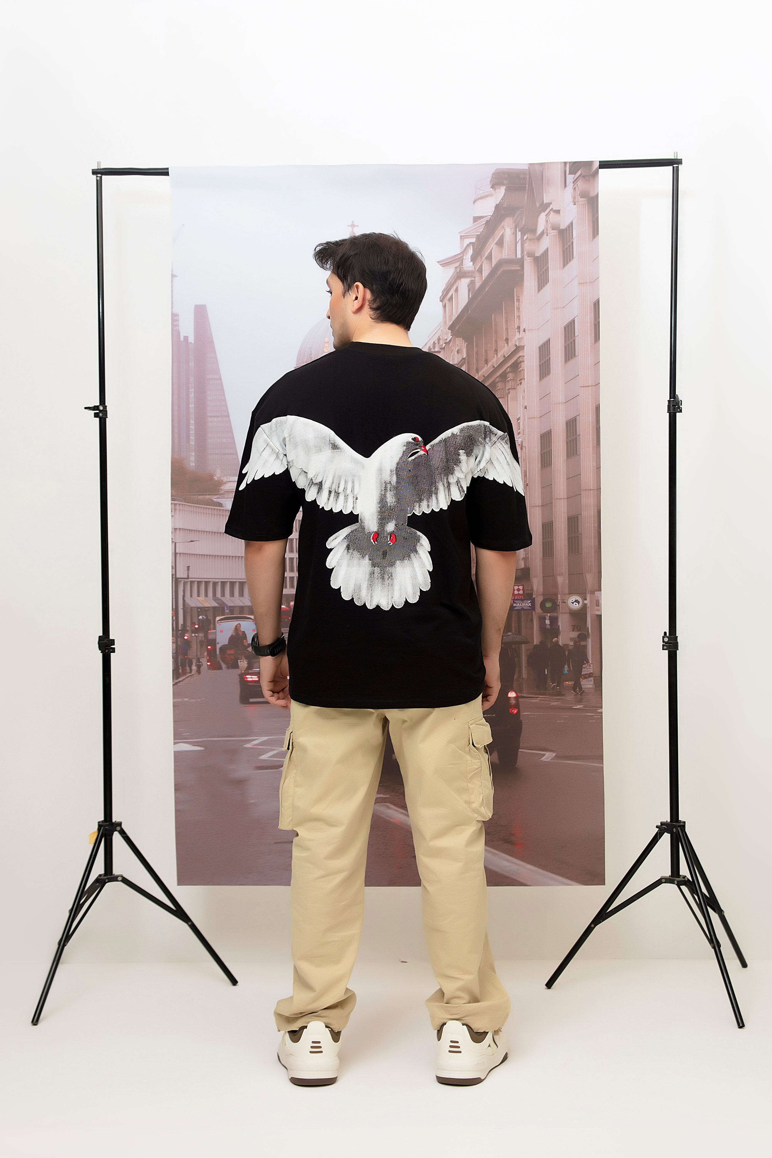 – PIGEON OVERSIZED TEES –